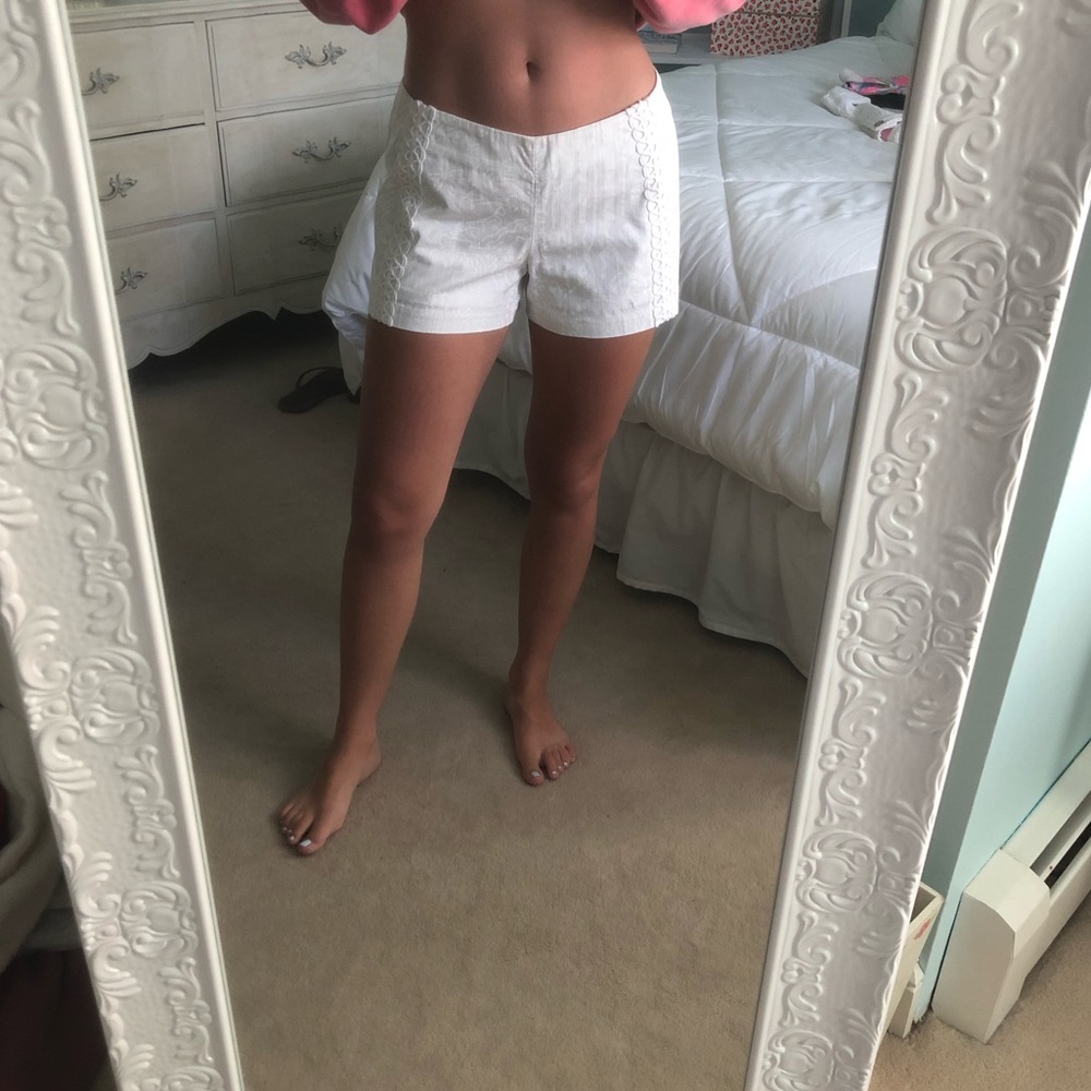 Lilly Pulitzer White Shorts Size 0